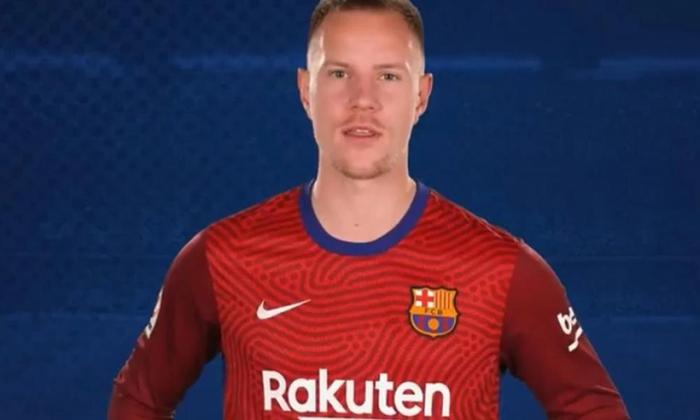 Τερ Στέγκεν για πρόσφυγες της Μόρια: «Στέλνω την αγκαλιά μου»